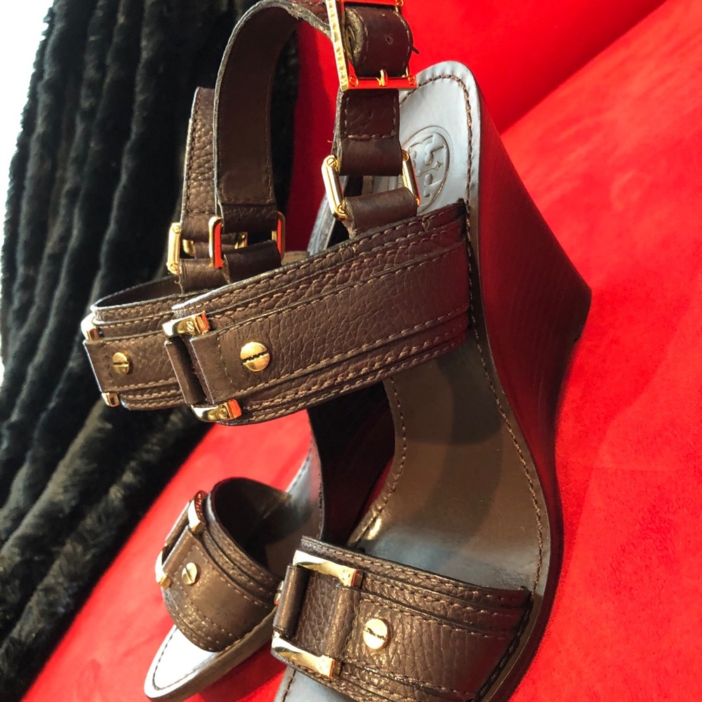 Sandal - Picture 9 of 14